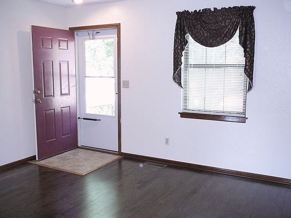 2nd image of 7802 E 130th Ct