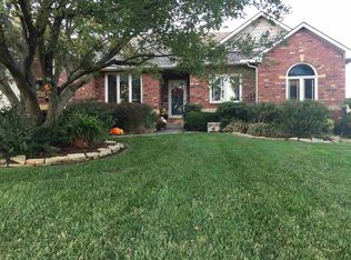 506 Quail Nest Rd, Winfield, KS 67156