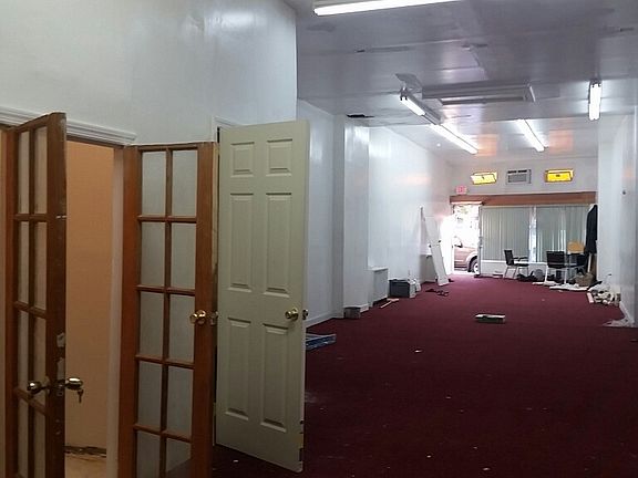 2nd image of 11633 Sutphin Blvd