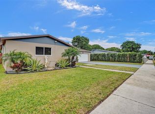 19610 NE 1st Pl, Miami, FL 33179