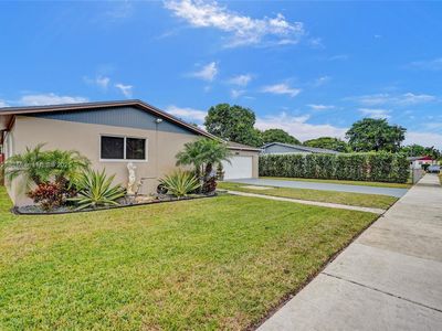 19610 NE 1st Pl, Miami, FL, 33179