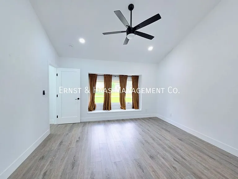 3041 Yellowtail Dr — Photo 12