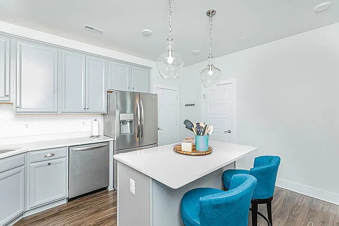 4361 Saunders Station Loop — Photo 9