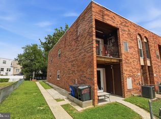 3229 Red Lion Rd, Philadelphia, PA 19114