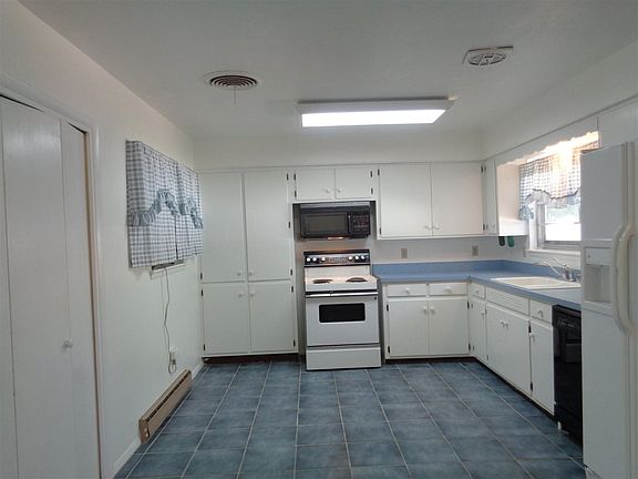 5th image of 609 La Fonda Dr