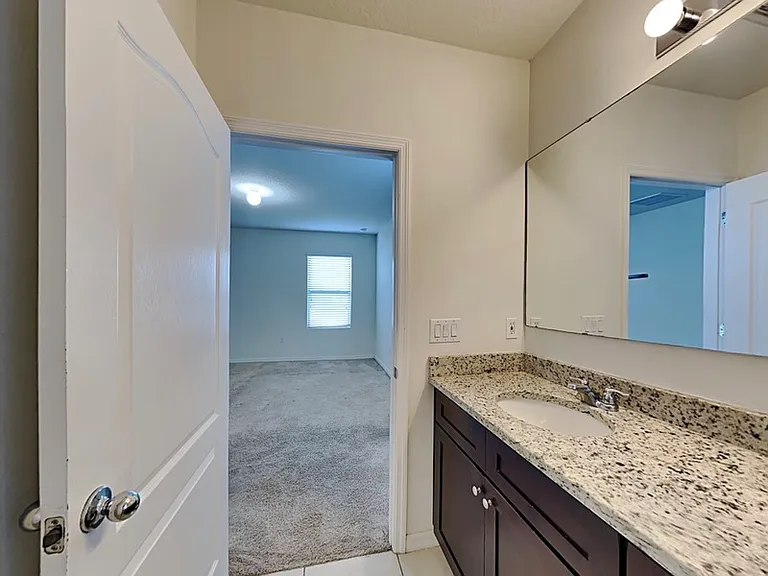 320 Aberdeen Dr — Photo 11