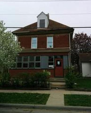 1st image of 292 Sturgis St