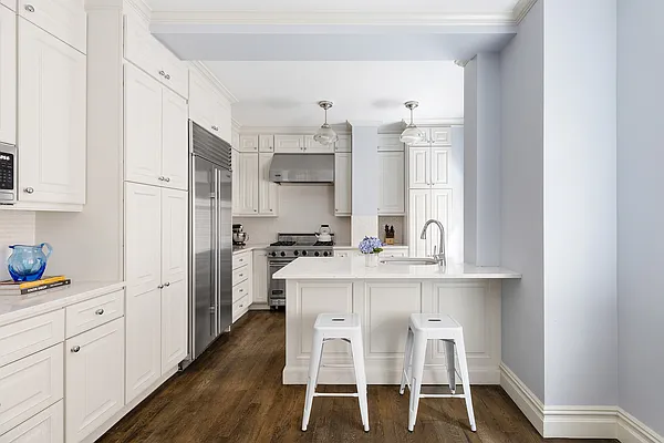 174 West 76th Street #4GH in Upper West Side, Manhattan