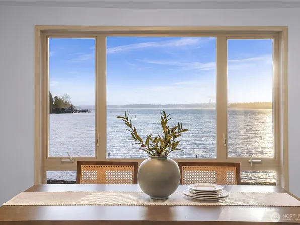 9727 NE Juanita Drive #308, Kirkland, WA 98034