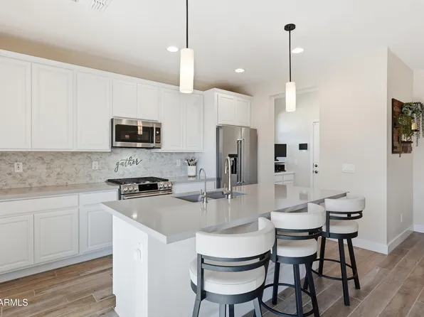 1393 W CALLE DE FLORES --, San Tan Valley, AZ 85140