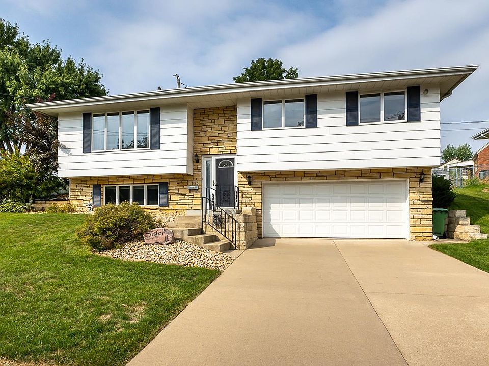 1855 N Algona St, Dubuque, IA 52001 Zillow
