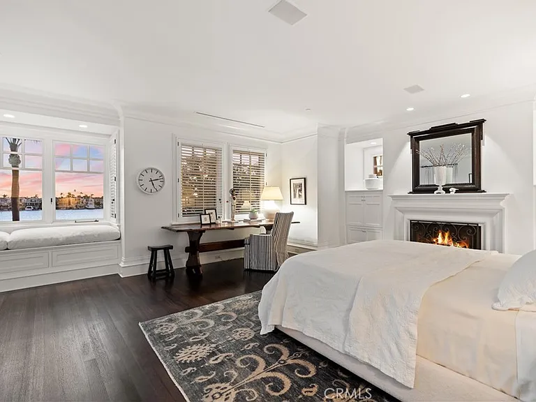 2411 Bayshore Dr — Photo 13