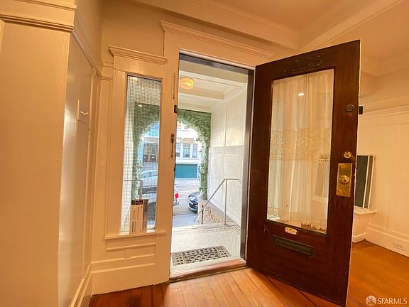 2nd image of 1235 Jackson St