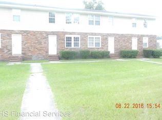 100 Hall St APT 10, Hinesville, GA 31313