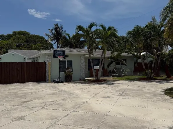 819 6th Street, Lake Park, FL 33403