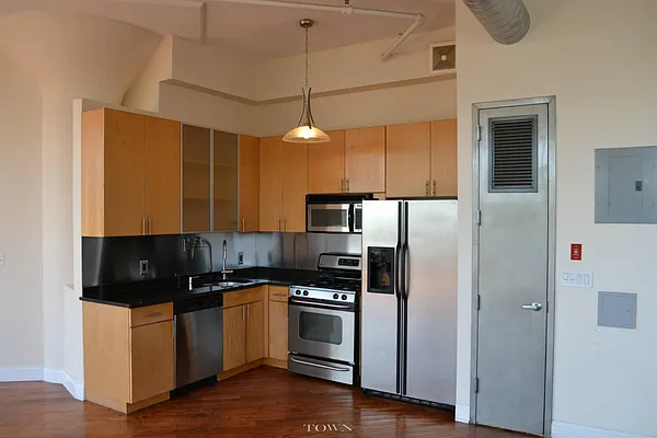 Rented by Town Residential | media 8