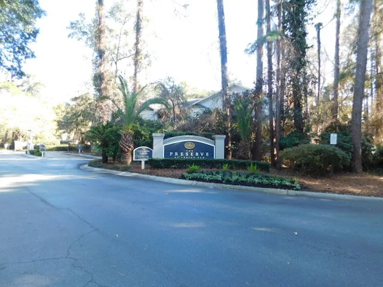 4 Indigo Run Dr #2210 — Photo 1