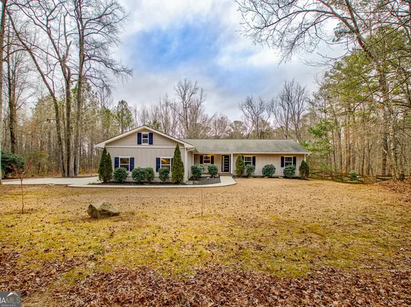 15 Glen Cannon Trl, Newnan, GA 30265