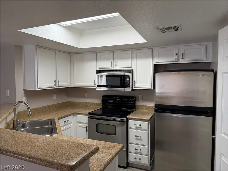 8600 W Charleston Blvd #1044 — Photo 8