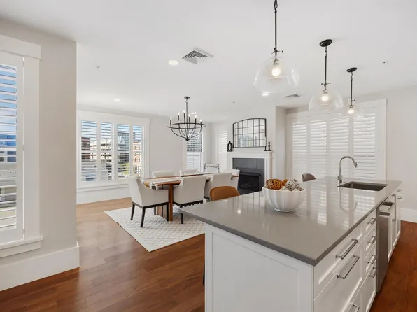 50 Maplewood Avenue #301, Portsmouth, NH 03801
