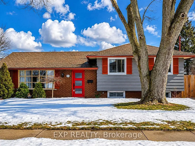 33 Fairlawn Rd — Photo 3