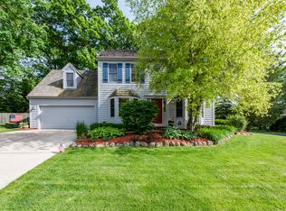 4629 Kings Way N, Gurnee, IL 60031