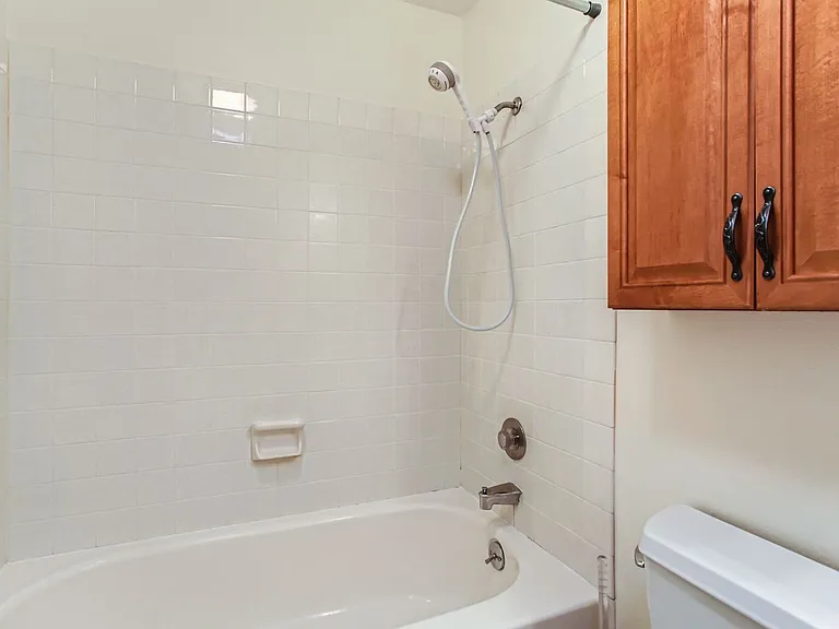 5203 Ogden Ct #B — Photo 18