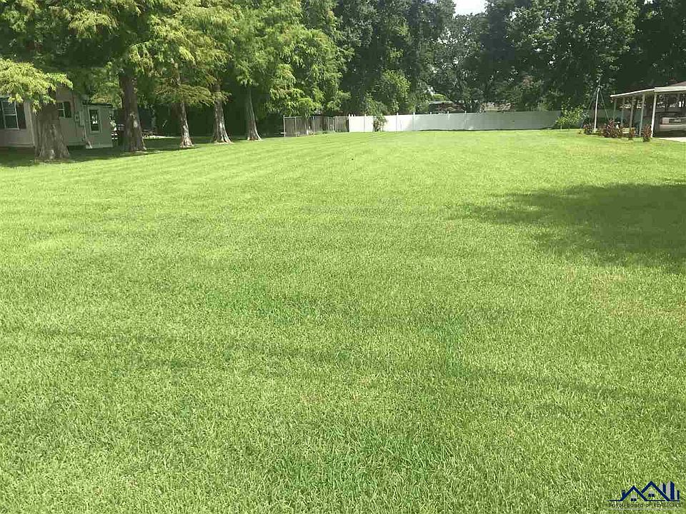 1st image of 106 Winfield Blvd
