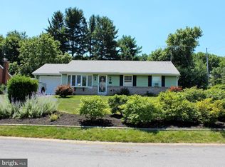 86 Hampton Ln, Lancaster, PA 17601