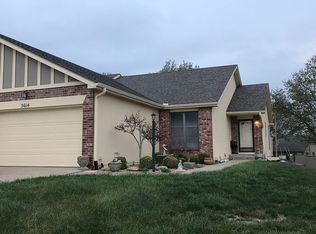 5614 SW Barrington Ct S, Topeka, KS 66614