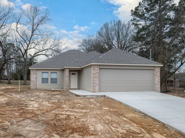 2303 Sylvia St, Arkadelphia, AR 71923