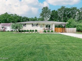 10612 Bearcamp Rd, Louisville, KY 40272