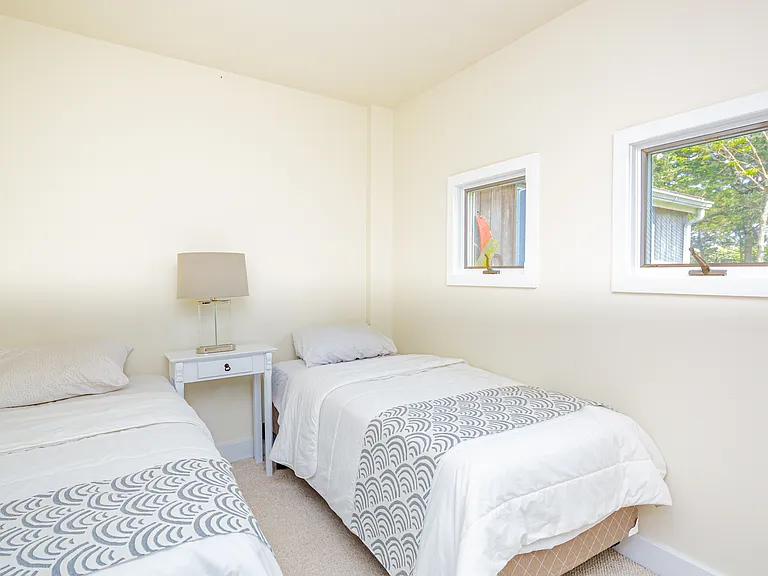 308 Towd Point Rd — Photo 21