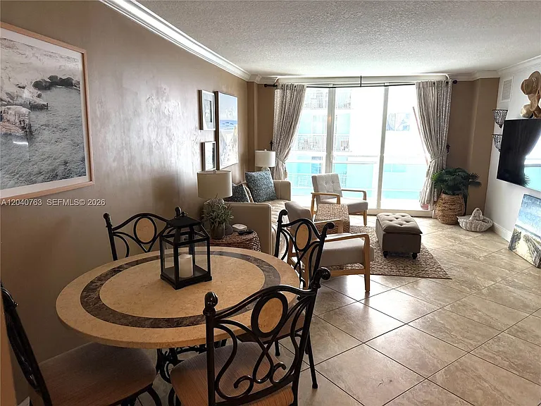6917 Collins Ave #506 — Photo 5