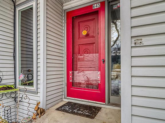 2nd image of 645 21st Ave S #3
