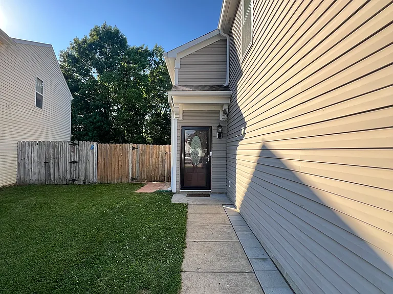 5950 Redcliff North Ln #5950 — Photo 43