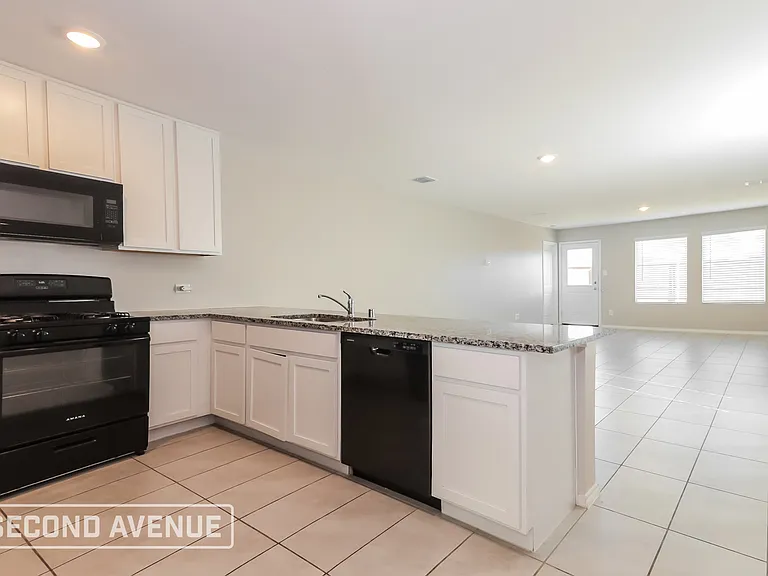 2421 Eldor Way — Photo 6