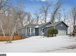 619 Acorn Cir SW, Saint Michael, MN 55376