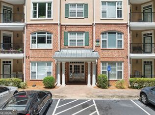 2303 Stratford Cmns, Decatur, GA 30033