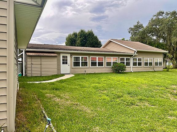 5th image of 3606 Little Lake Dr