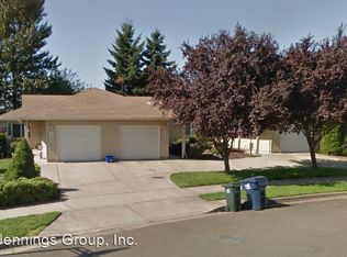 1354 Bramblewood Ln, Eugene, OR 97404