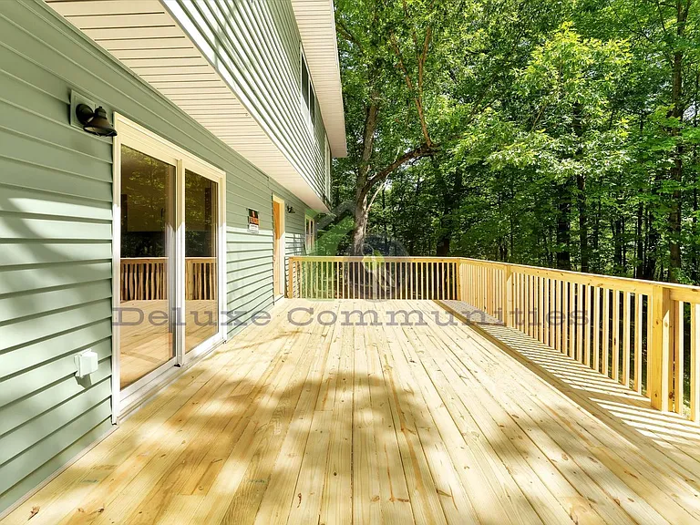 2660 Blackberry Ln NE — Photo 38