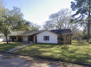 1635 Galveston St, Hempstead, TX 77445