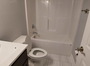 1056 Rye Dr, La Plata, MD 20646