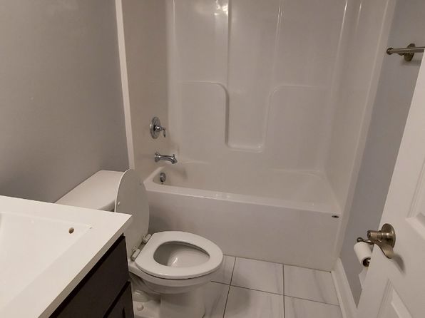 1056 Rye Dr, La Plata, MD