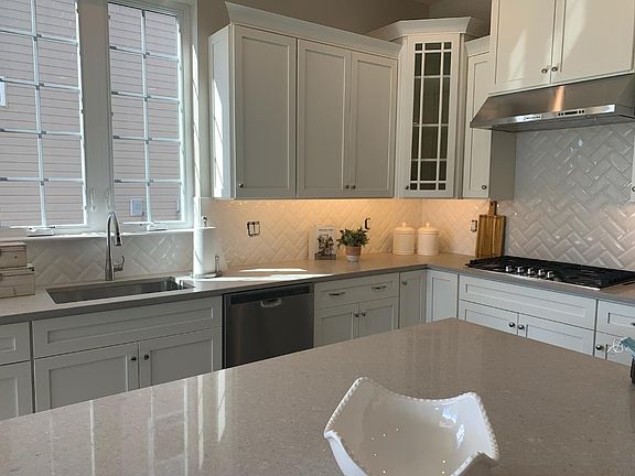 Houghton kitchen