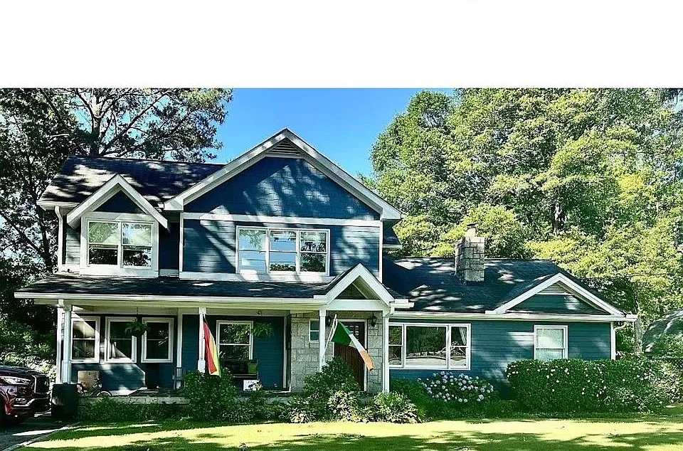 3293 Covington Hwy