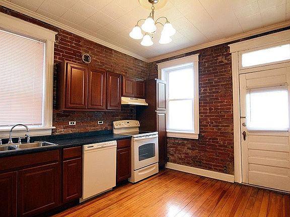 2nd image of 4011 Hartford St Floor 1