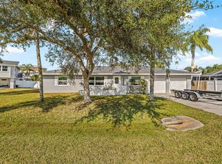 608 Florida Blvd, Crystal Beach, FL 34681