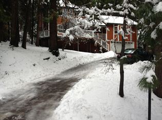 6733 Diamond Dr, Pollock Pines, CA 95726